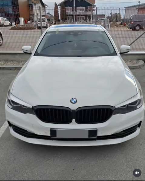 BMW serija 5, bijeli – servis auto-stakla u BN Glass radionici