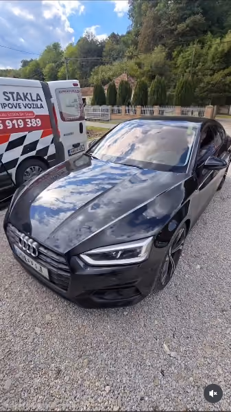 Audi A5, crni – servis auto-stakla u BN Glass radionici