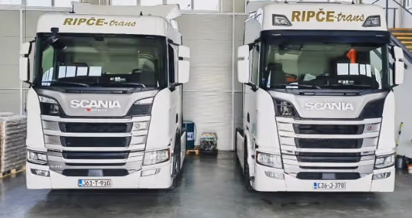 Kamioni Scania, bijeli – servis auto-stakla u BN Glass radionici